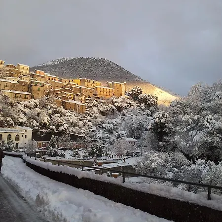 Le Ginestre Bed & Breakfast Viggianello